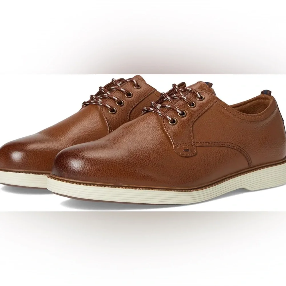 Florsheim Supacush Jr Plain Toe Oxford leather shoes in a cognac color